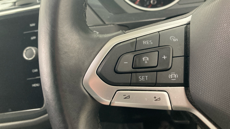 Volkswagen Tiguan 1.5 TSI 150 Life 5dr Petrol Estate